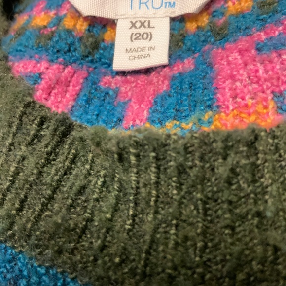 Time and Tru sweater - Picture 4 of 4